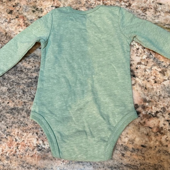 NWT. Star Wars Baby Yoda onesie - Picture 4 of 6